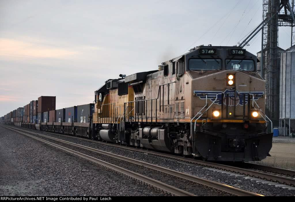 Eastbound stack train at dusk